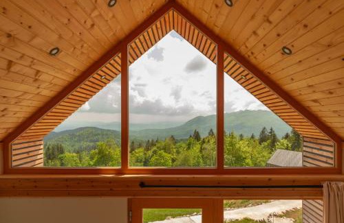 Predjama Bed & Breakfast | Glamping Zarja, Vipava Valley