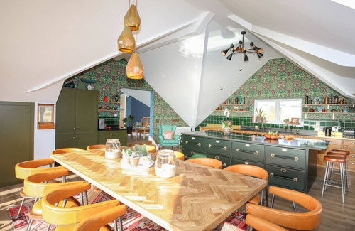 Rhoscolyn Cottage | GLAN TOWYN, pet friendly, luxury holiday cottage in Rhoscolyn