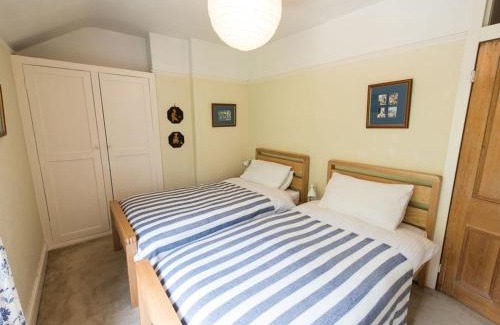 Deganwy Apartment | Glan Y Mor, 147 Station Road