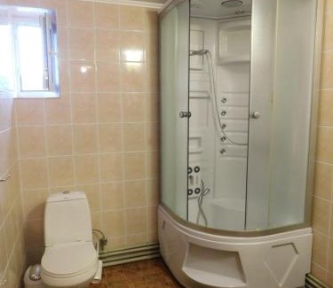 Yaremche Bed & Breakfast | Glanz Cottage