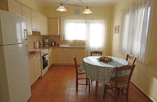 Daratsos House | Glaros Home - Large garden, balconies, close to the beach, seaview