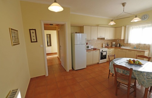 Daratsos House | Glaros Home - Large garden, balconies, close to the beach, seaview