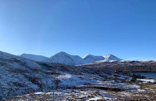 Breakish House | Glas Bheinn Cottage
