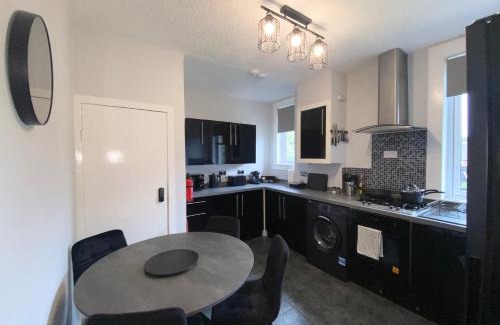 Renfrew Apartment | Glasgow Apartment close to the airport