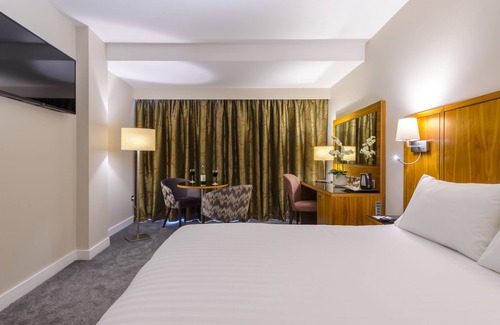 Tallaght Hotel | Glashaus Hotel