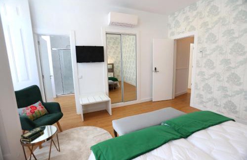 Marinha Grande Bed & Breakfast | Glass Boutique - Rooms & Suites