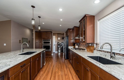 Bullhead City House | Glass deck, dogs, sandy beach, private dock