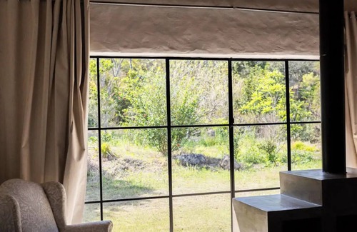 Catucaba House | Glass house surrounded by nature