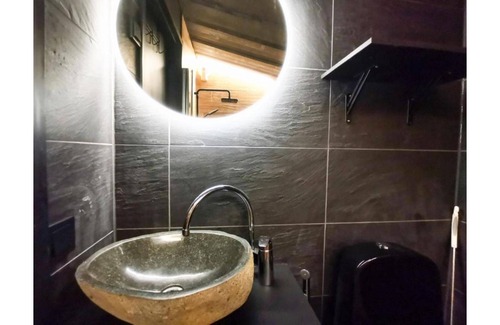 Laukaa Cottage | Glass Igloos - Lasisviitti