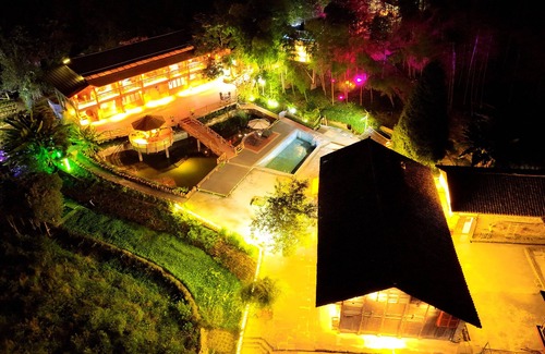 Yongding Cottage | Glass Inn