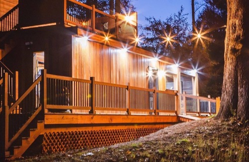 Roan Mountain Cabin | Glass/Wood Cabin5~(outdoor tub weather permitting)