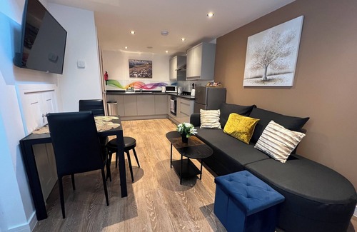 Glastonbury Apartment | Glastonbury Sacred Vault, 1 Bedroom Split-Level Apt, Sleep 3