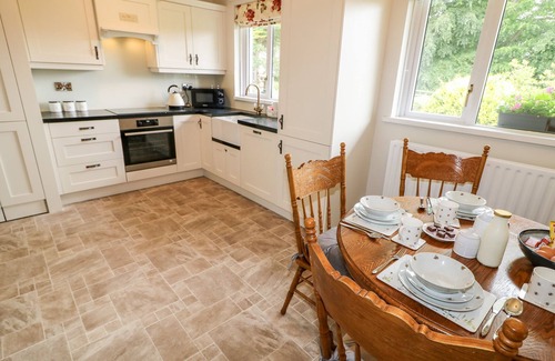 Newry House | GLEBE FARM COTTAGE, pet friendly in Rathfriland, County Down