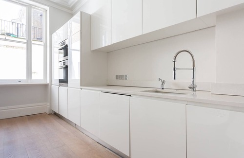 South Kensington Apartment | Gledhow Gardens VIII by onefinestay