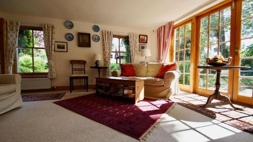 Comrie House | Glen Cottage