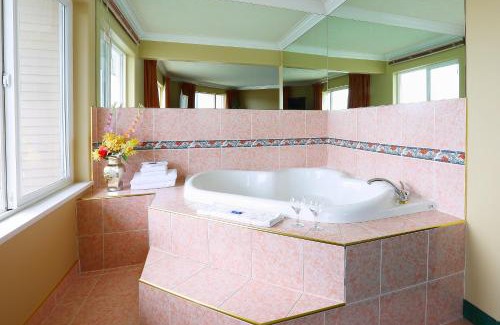 Port Hardy Hotel | Glen Lyon Inn