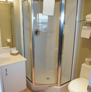 Port Hardy Hotel | Glen Lyon Inn