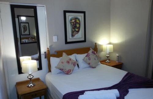 Garsfontein House | Glen Marion Guest House