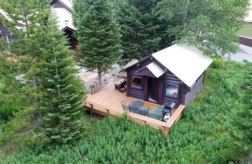 Lazy Acres Cabin | Glen's Cabin - Roam Property Management