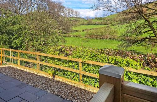 Abercraf House | Glen Y Nant