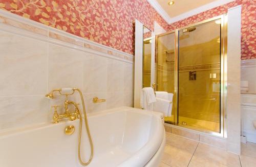Usk Hotel | Glen-Yr-Afon House Hotel