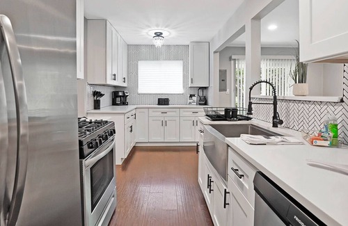 Glendale Heights House | Glendale Heights Rental - Windsor Ln