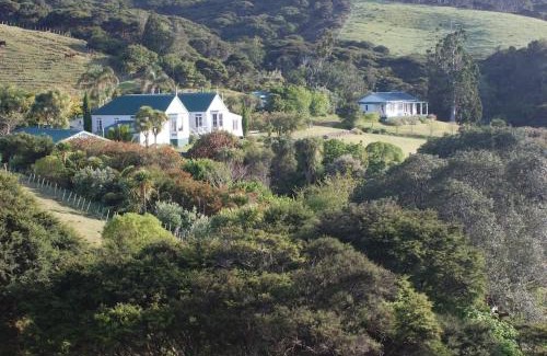 Port Fitzroy Cabin | Glenfern Sanctuary