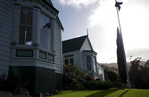 Port Fitzroy Cabin | Glenfern Sanctuary