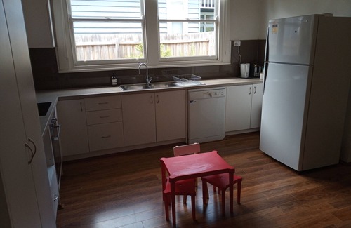 Moonee Ponds House | Glengrove @ Moonee Ponds, sleeps 6, big garden