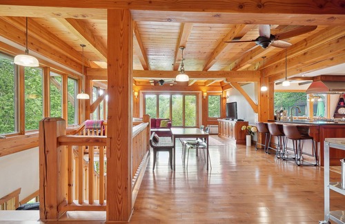 Gore Ski Chalet | Glenhaven - stunning waterfront home with hot tub, steam room, infrared sauna!