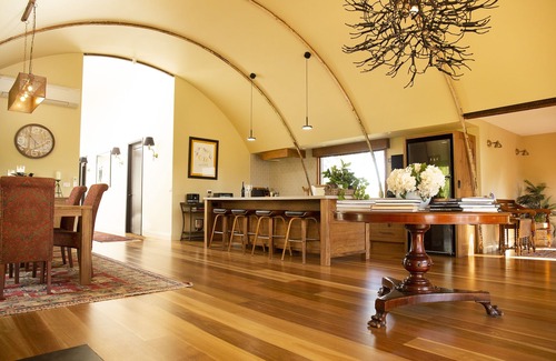 Dixons Creek House | Glenlowren - A magical haven in the Yarra Valley