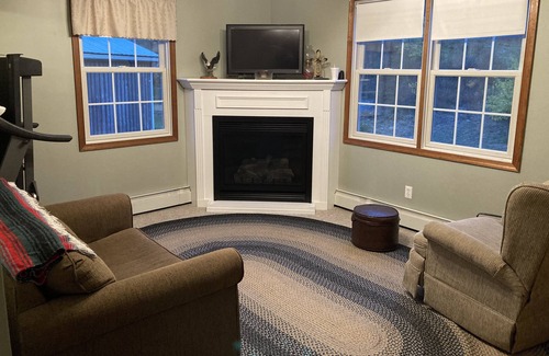 Harper House | Glennview: experience mountaintop views of the South Branch Potomac River Valley