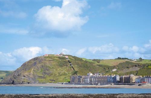 Bronant House | Glennydd