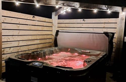 Cushendall Ski Chalet | Glens glamping