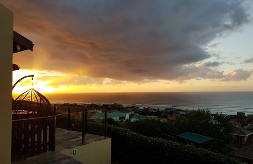 Outeniqua Strand Apartment | Glentana C- nic Route Room 3/Garden Route/South Africa