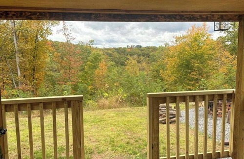 Glenville Cabin | Glenville’s Sunset View