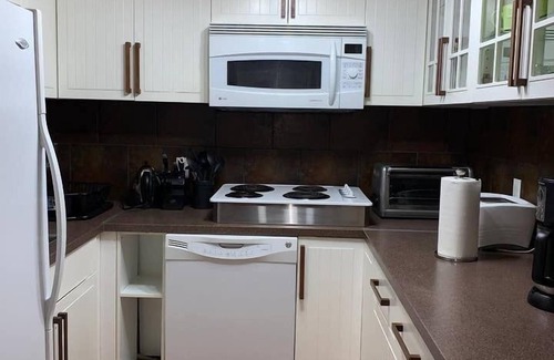 Fort McMurray House | GLENWOOD: 1 bedroom space- B3