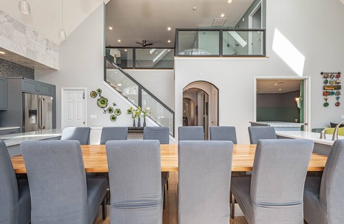 Waterfront Greens House | Glenwood Cove | Lake Access + High End Finishes