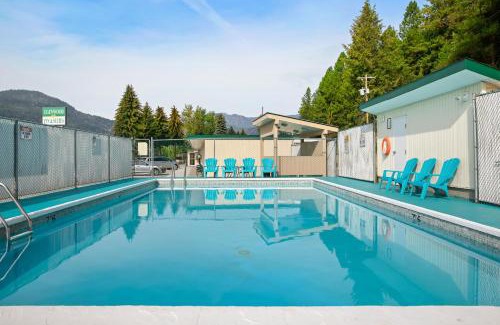 Trail Hotel | Glenwood Inn & Suites
