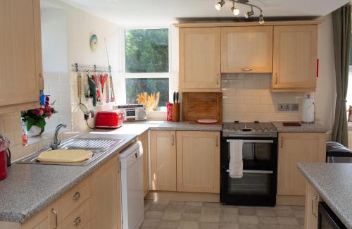 Rhydlewis House | Glenydd Aberporth