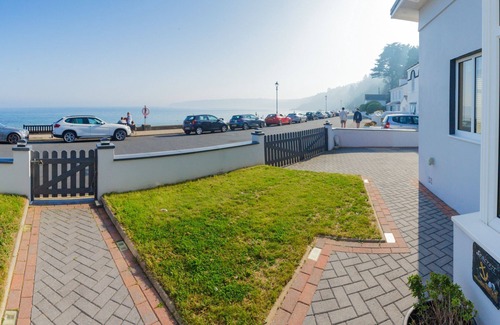Baldrine Cottage | Glevum - a holiday cottage that sleeps 6 guests in 3 bedrooms