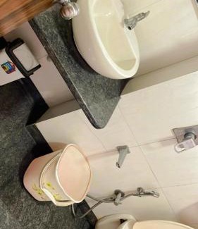 Vile Parle Hotel | Glitz Hotels Regal International - Nr International Airport Mumbai