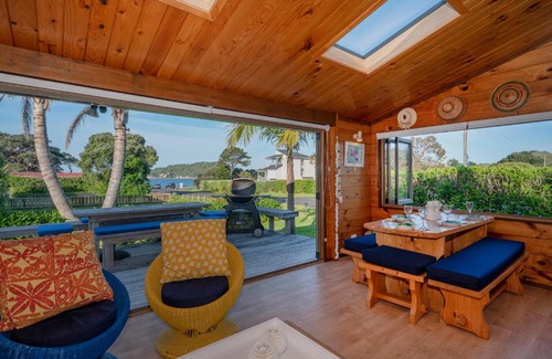 Hahei House | Glo's Place - Hahei Holiday Home
