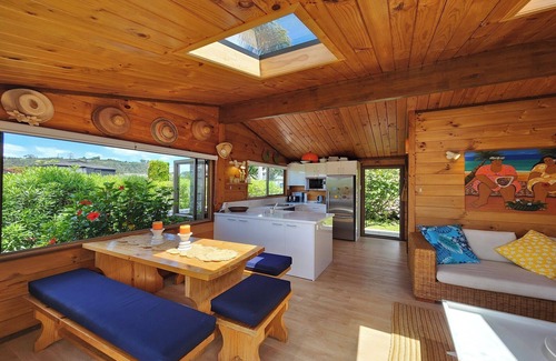 Hahei House | Glo's Place on Hahei Beach Rd, Glo's Place on Hahei Beach Rd