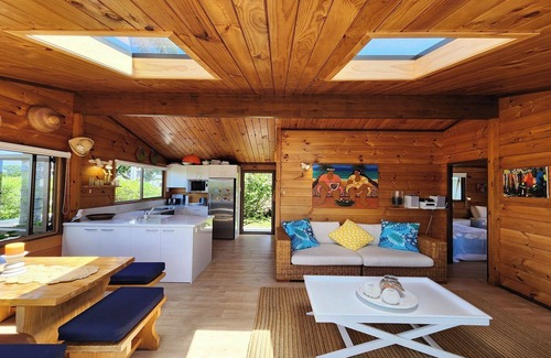 Hahei House | Glo's Place on Hahei Beach Rd, Glo's Place on Hahei Beach Rd