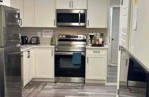 Calgary House | Global Family Canada
