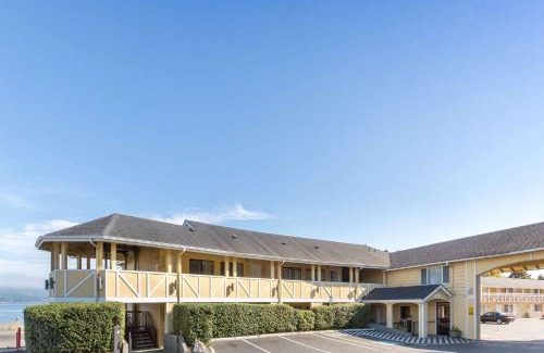 Coos Bay Hotel | Global Inn