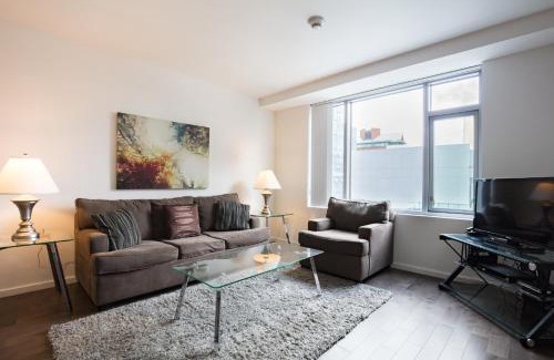 East Cambridge Apartment | Global Luxury Suites at Kendall East