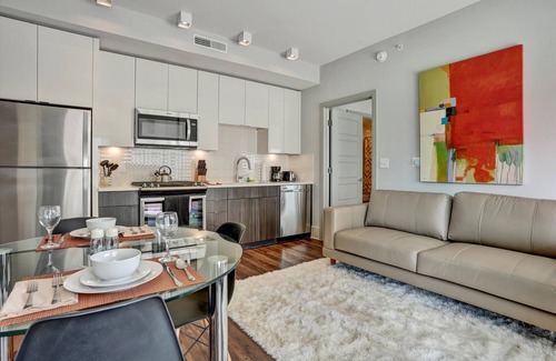 Buckhead Village Apartment | Global Luxury Suites Buckhead Atlanta