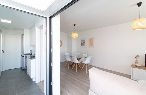 Sagunto Apartment | Global Properties: Modern apartment 3 minutes from the beach